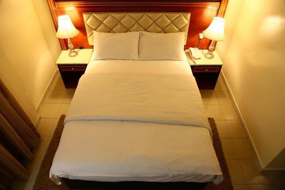 Saffron Hotel Dubai Exterior foto