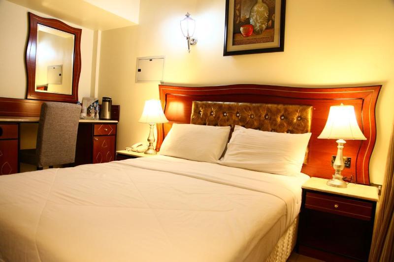 Saffron Hotel Dubai Exterior foto