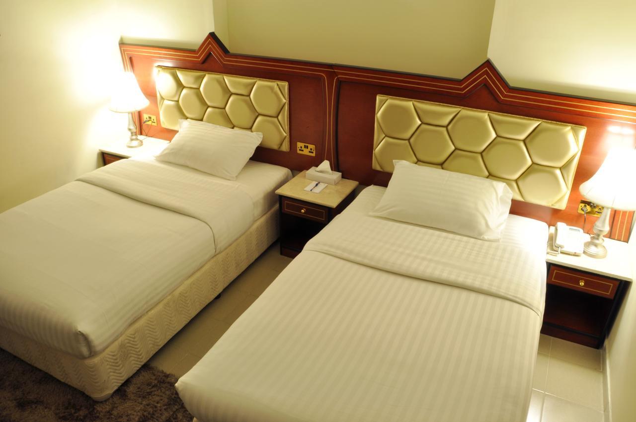 Saffron Hotel Dubai Exterior foto